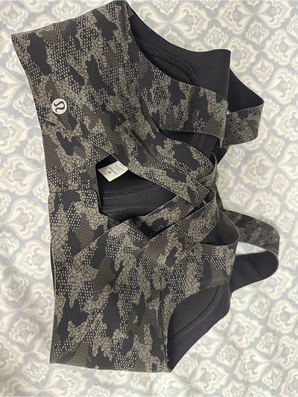 lululemon Black and Gray Sports Bra with Removable Cups